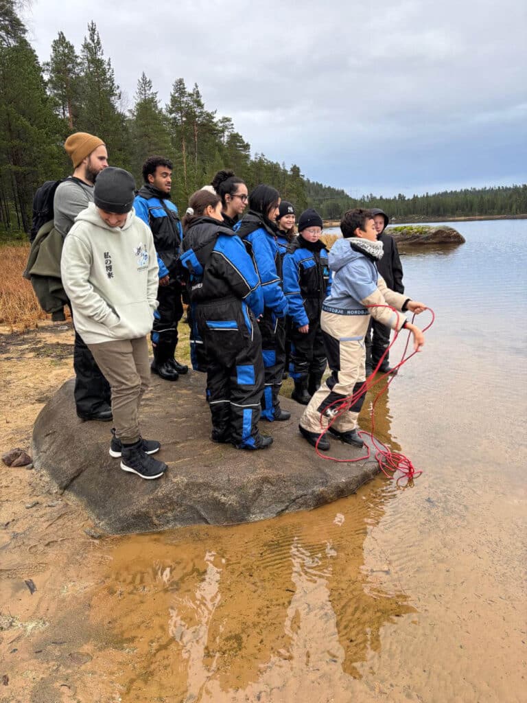 Sourire Ensemble séjour en Laponie atelier camp de survie
